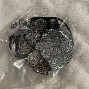 Crystal floral choker